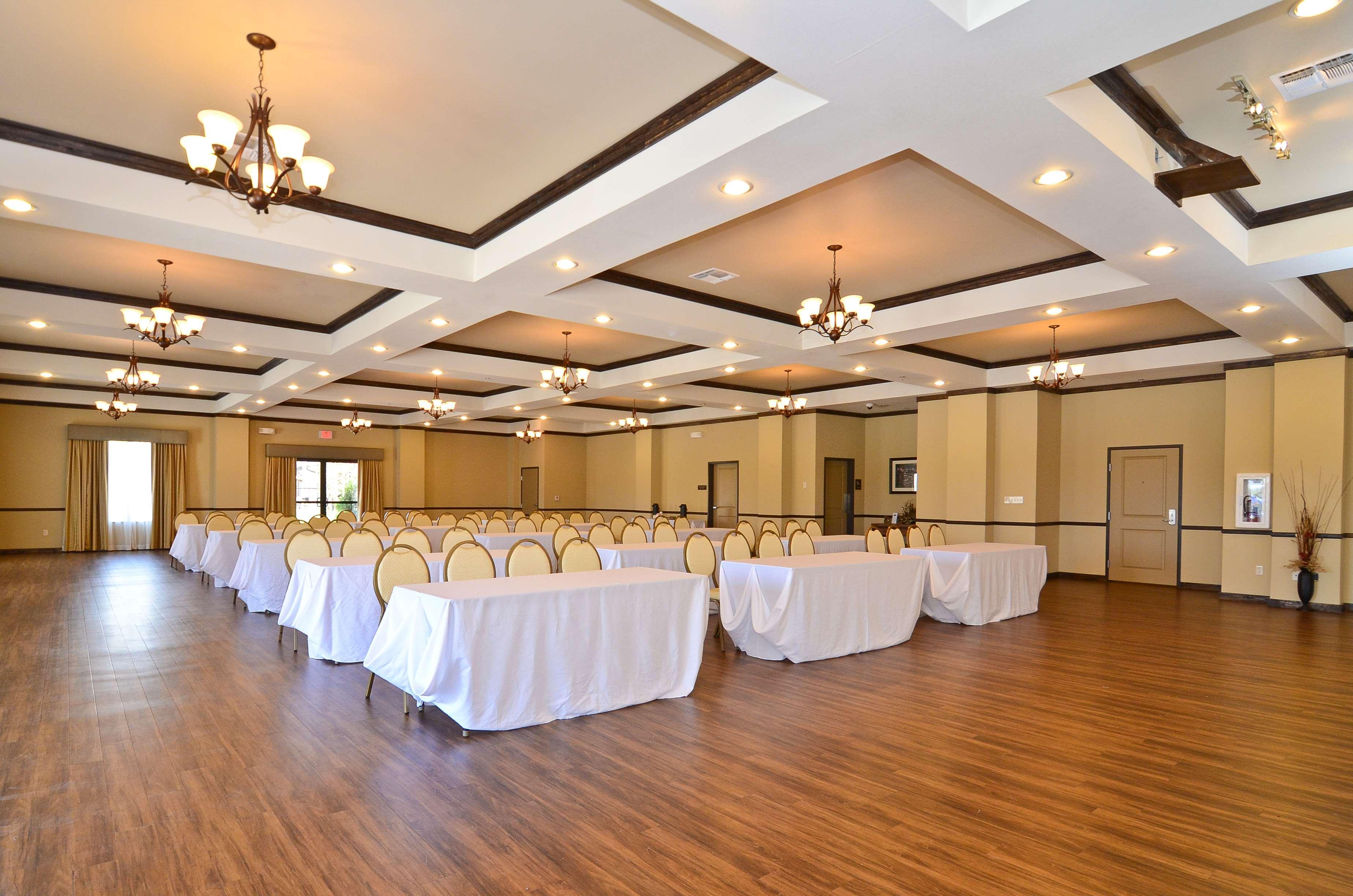 Best Western Plus Emory At Lake Fork Inn & Suites Üzleti fotó